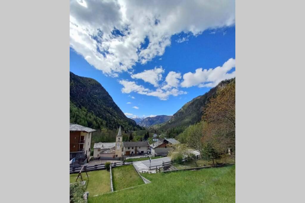 Monolocale Rustico Di Montagna Leilighet Antey-Saint-André Eksteriør bilde